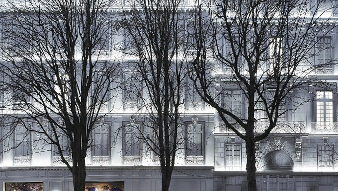 Dior presents an enchanting decor at 30 Avenue Montaigne