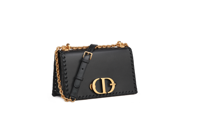 Dior presents a new version of 30 Montaigne Bag