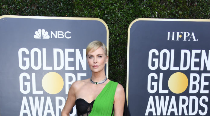 Golden Globes 2020: Charlize Theron wearing Dior Haute Couture Golden Globes 2020: Charlize Theron wearing Dior Haute Couture