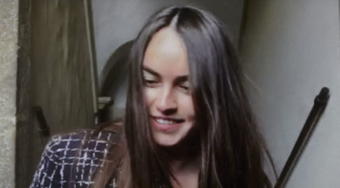 Princess Melusine Ruspoli confined in her own castle WhatsApp-Directed by Peppe Tortora! Princess Melusine Ruspoli WhatsApp Directed by Peppe Tortora