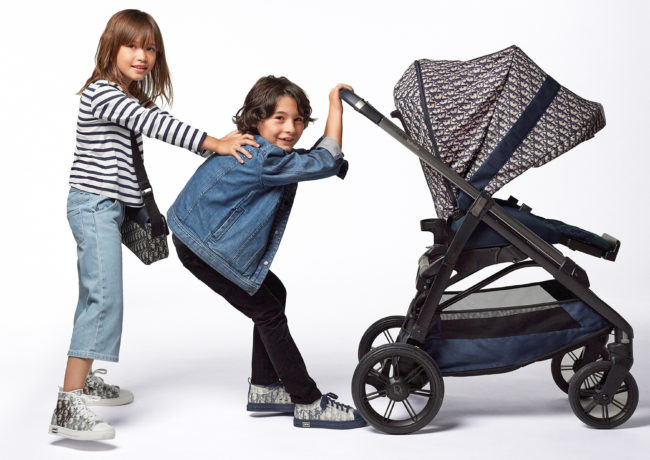 Baby Dior presents its first baby stroller, dressed in the unmistakable Dior Oblique print.