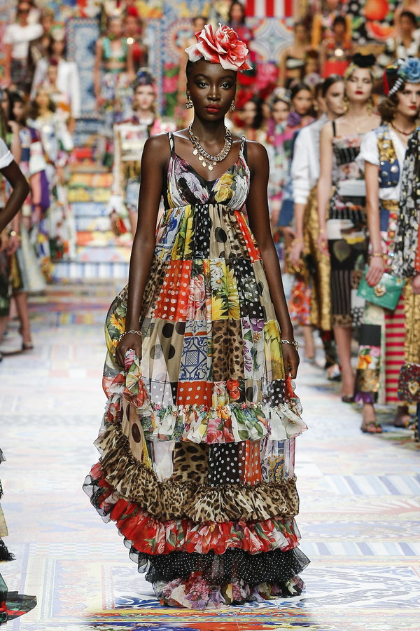 Dolce & Gabbana e il patchwork di Sicilia. Fashionpress.it