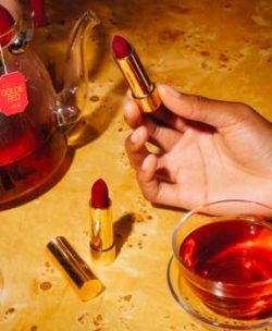 Gucci Goldie Red 25* Fall 2020 Ad Campaign Gucci Goldie Red 25 Fall 2020 Ad Campaign