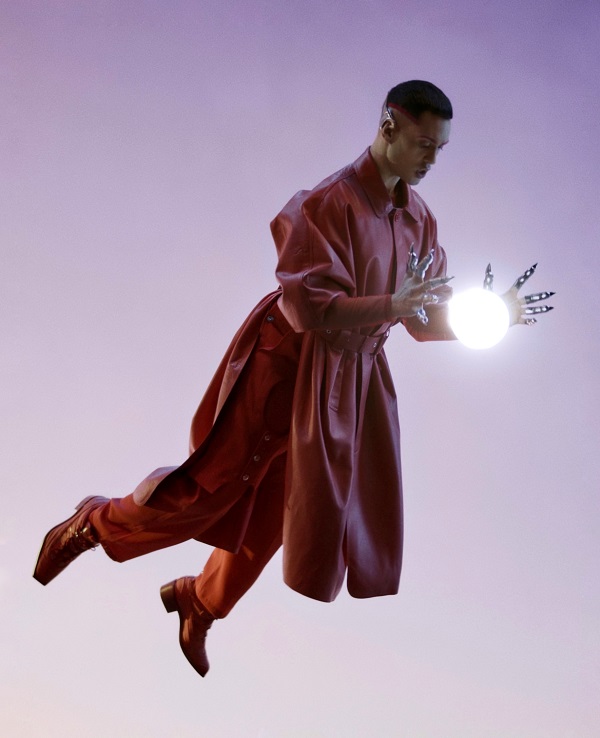 Mahmood wearing Burberry in 'Inuyasha' Music Video released February 2021
