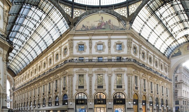 Dior presents the opening of a new store in Milan’s Galleria Vittorio Emanuele II Dior presents the opening of a new store in Milan's Galleria Vittorio Emanuele II