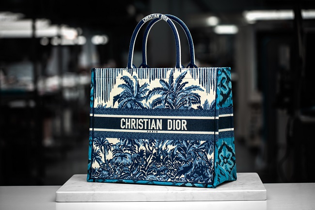 Dior Book Tote Palms Savoir-Faire fashionpress.it