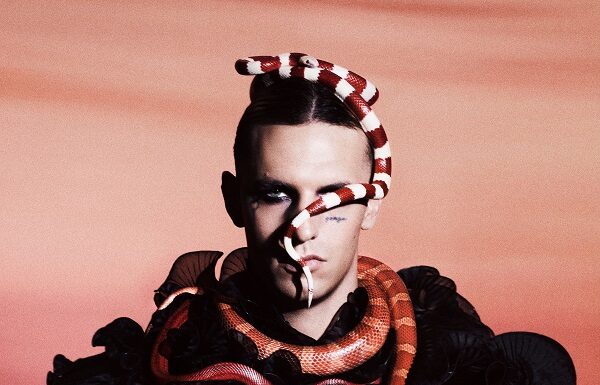 Achille Lauro by Nima Benati x Amazon Achille Lauro by Nima Benati x Amazon