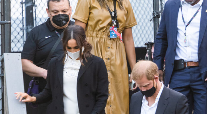 Dior presents the Lady D-Lite bag worn by Meghan Markle Dior presents the Lady D-Lite bag worn by Meghan Markle