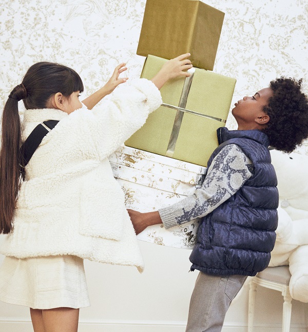 Baby Dior unveils the Christmas selection