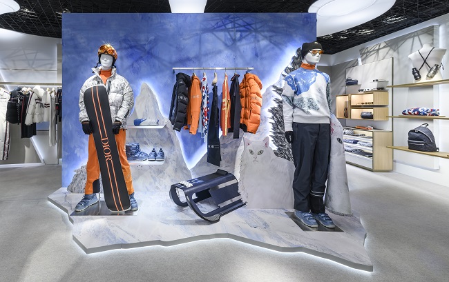 Dior presents a new pop-up boutique in Cortina d'Ampezzo