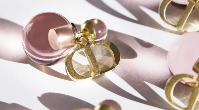 Dior presents the Savoir-Faire of the Dior Tribales Earrings Dior presents the Savoir-Faire of the Dior Tribales Earrings