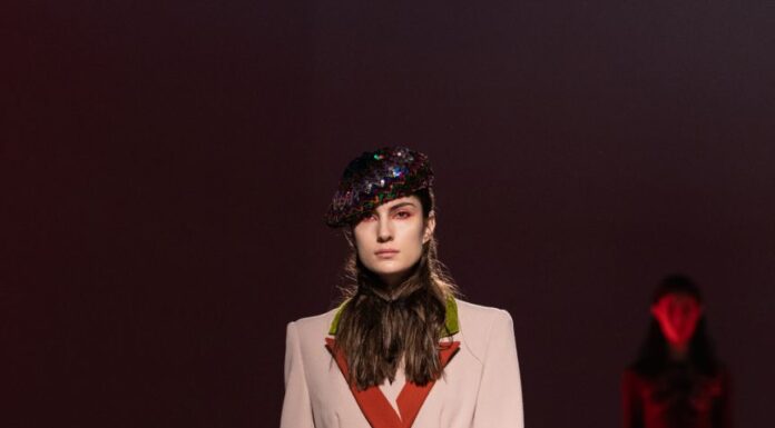 MFW: Francesca Liberatore FW22. Il toccante omaggio all’Ucraina Il toccante omaggio all'Ucraina