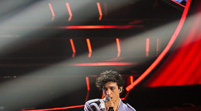 Dior presents Tananai by Kim Jones to the 72nd Sanremo Festival Tananai - Sanremo Music Festival Fashionpress.it