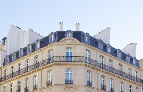 Dior presents a reivented 30 Montaigne Dior presents a reivented 30 Montaigne