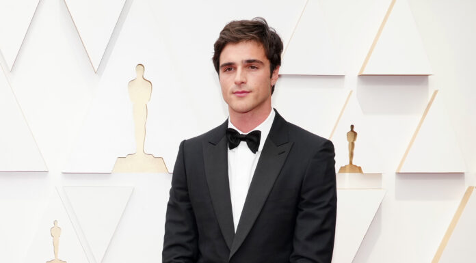 Jacob Elordi wearing Burberry at the 94th Academy Awards in Los Angeles Jacob Elordi wearing Burberry at the 94th Academy Awards in Los Angeles