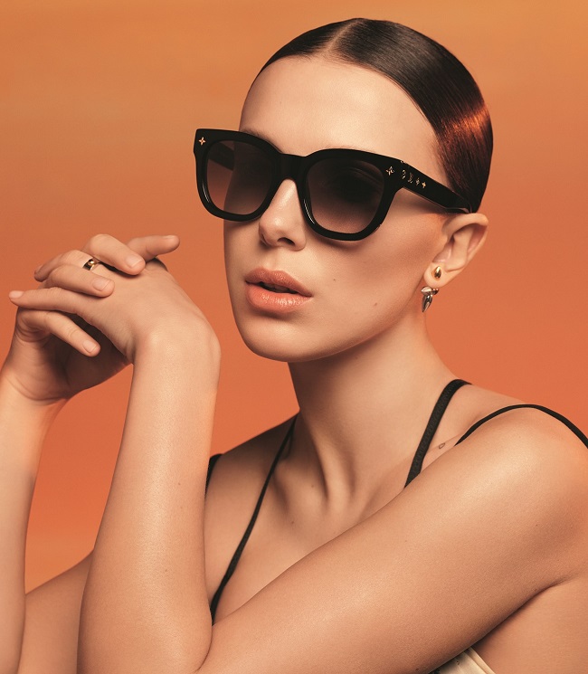 Louis Vuitton - Millie Bobby Brown nella nuova campagna eyewear Primavera-Estate 2022