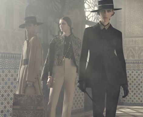 Dior presents the Cruise 2023 Collection Campaign Dior Cruise 2023 Campaign