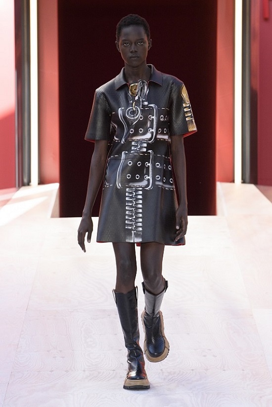 #LVSS23 Nicolas Ghesquière presents his Spring-Summer 2023 Women’s Collection in Paris