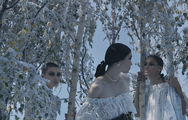 The Dior Cruise 2023 Christmas Campaign The Dior Cruise 2023 Christmas Campaign