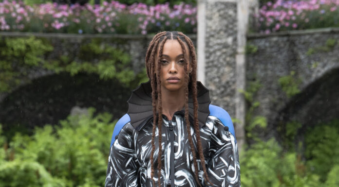 Louis Vuitton, la sfilata Cruise 2024 in scena all’Isola Bella Louis Vuitton, la sfilata Cruise 2024 in scena all'Isola Bella