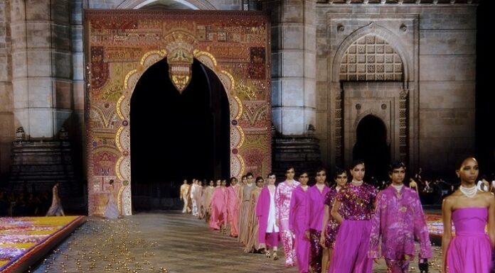 Dior presents an Unprecedented Documentary on the Dior Fall 2023 Collection Documentary Dior Fall 2023 Mumbai