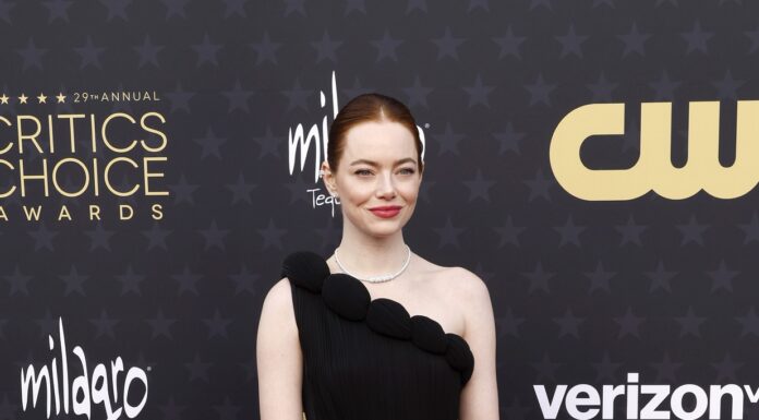Emma Stone ha vinto il premio come “Miglior Attrice” con un look Louis Vuitton per il 29° Annual Critics Choice Award Emma Stone ha vinto il premio come "Miglior Attrice" con un look Louis Vuitton per il 29° Annual Critics Choice Award