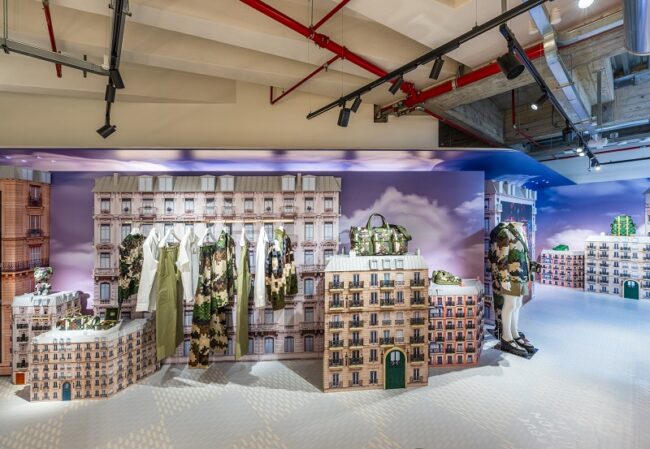 Louis Vuitton celebra l'arrivo della prima collezione di Pharrell Williams con installazioni immersive in tutto il mondo