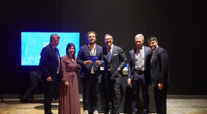 il primo e-P Summit Innovation Award va a ZeroW Vittoria per ZeroW al Pitti Immagine e Unicredit "e-P Summit Innovation Award"