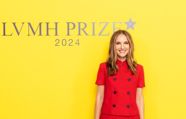 Natalie Portman dressed in Dior by Maria Grazia Chiuri for the 2024 LVMH Prize Natalie Portman - LVMH Prize