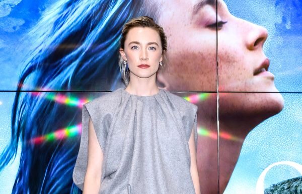 Saoirse Ronan ha indossato un look Louis Vuitton per la première di “The Outrun” Saoirse Ronan ha indossato un look Louis Vuitton per la première di "The Outrun"