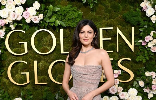 Monica Barbaro wore Dior to the 2025 Golden Globes Attending the Golden Globes for "A Complete Unknown," Dior Ambassador Monica Barbaro floated in a strapless #DiorCouture gown by Maria Grazia Chiuri, her pearlescent glow perfectly complemented by Dior Beauty.