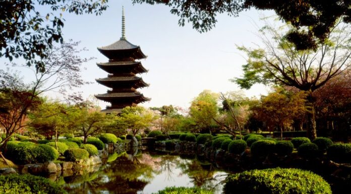 Dior to present its Fall 2025 Show in the Garden of Toji in Kyoto, Japan Dior to present its Fall 2025 Show in the Garden of Toji in Kyoto, Japan