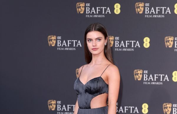 Florence Hunt wears custom Louis Vuitton to the EE BAFTA Film Awards 2025 Florence Hunt wears custom Louis Vuitton to the EE BAFTA Film Awards 2025