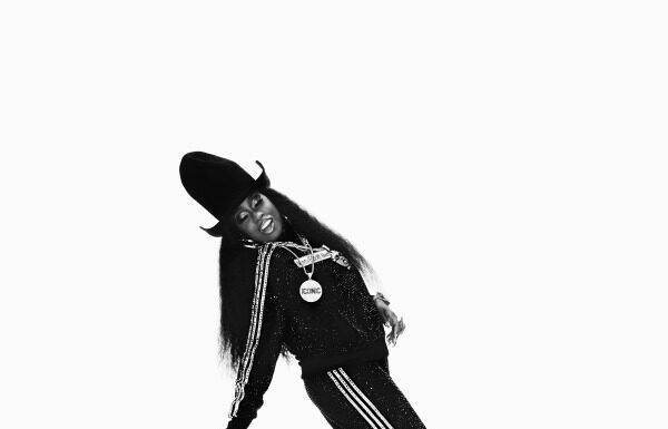 adidas Originals presenta la campagna FW25 Superstar, The Original adidas Originals presenta la campagna Superstar, The Original