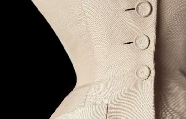 “Archeologia della moda”, di prossima uscita il libro di Sofia Gnoli “Archeologia della moda”, di prossima uscita il libro di Sofia Gnoli