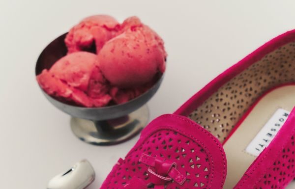 Fratelli Rossetti presenta “La Cremeria Rossetti”. Scooping tradition, serving elegance Fratelli Rossetti presenta “La Cremeria Rossetti”. Scooping tradition, serving elegance