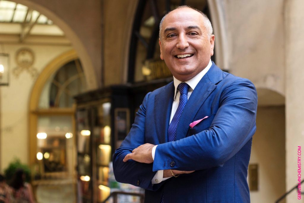 Formosa celebra 60 anni: la sartoria che custodisce l’anima di Napoli