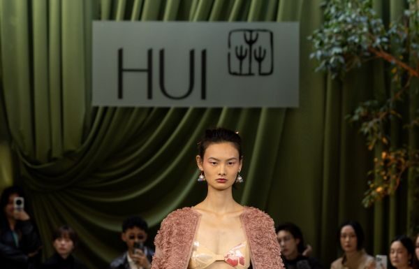 HUI SS26 Fashion Show Hui Milano SS26 Fashionpress.it