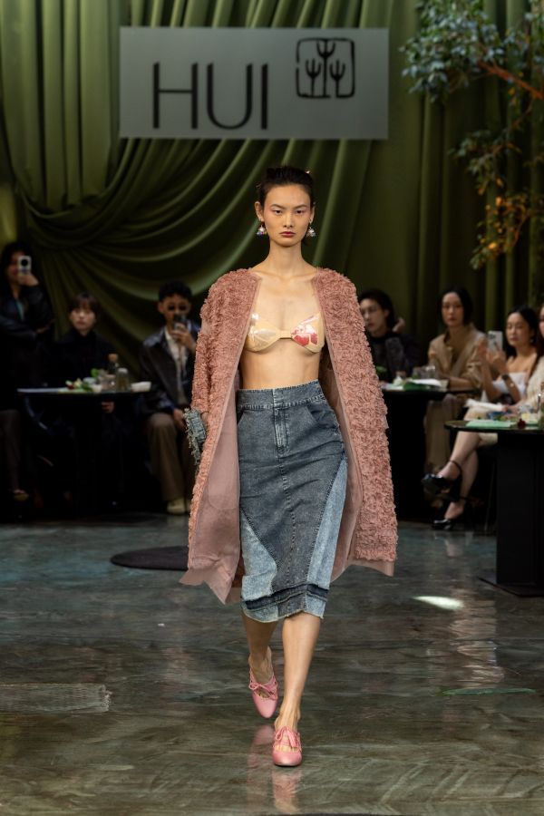 Hui Milano SS26 Fashionpress.it