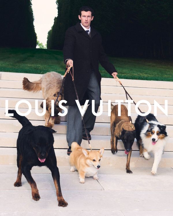 Louis Vuitton presenta Callum Turner e Jude Bellingham nella campagna Pre-Collezione Uomo Primavera/Estate 2026 di Pharrell Williams