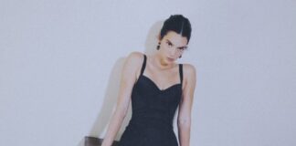 Kendall Jenner e il look delle feste con i collant rossi di Calzedonia Calzedonia i collant rossi scelti da Kendall Jenner