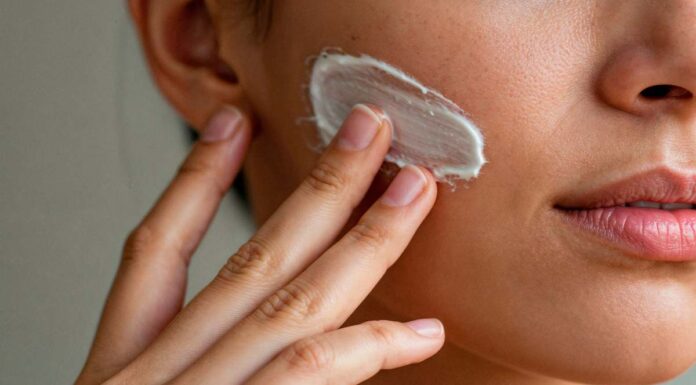 Costa poco più di 5 euro ma funziona come un pacchetto beauty in un centro estetico: la crema che sta facendo sognare il web Crema