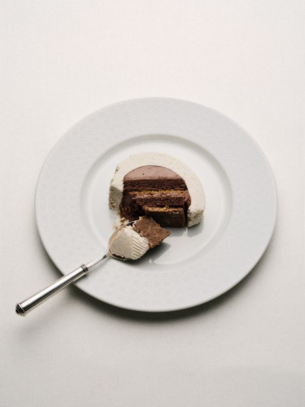 Dior presents a Christmas Logo, exclusively at 30 Montaigne's Le Jardin