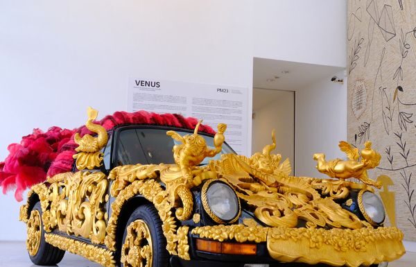 Fondazione Valentino Garavani e Giancarlo Giammetti Honored at the 2025 Differenza Donna Awards Fondazione Valentino Garavani e Giancarlo Giammetti Honored at the 2025 Differenza Donna Awards