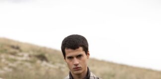 Markup FW26/27: L’evoluzione urbana tra Tech sofisticato, nuovi volumi sartoriali e la capsule “Studio”. Markup FW26/27: L’evoluzione urbana tra Tech sofisticato, nuovi volumi sartoriali e la capsule "Studio".