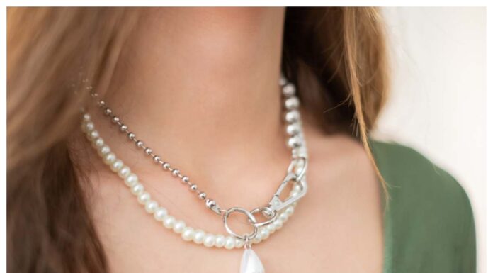 Il bon ton dei gioielli, non tutti vanno bene per tutte le occasioni: regole d’oro per esser sempre impeccabili Gioielli donna regole bon ton