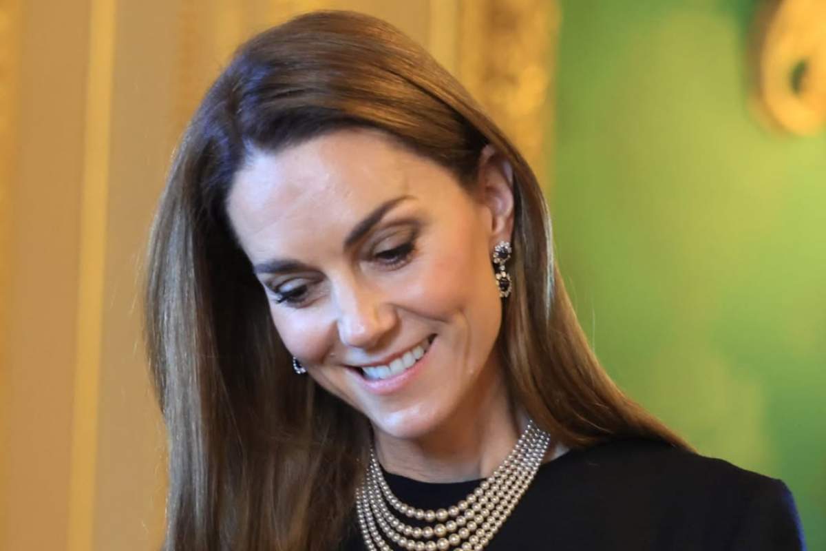 kate middleton abito eleganza