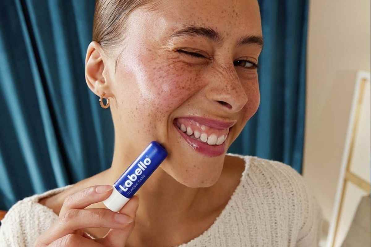 balsamo labbra a 6 euro contro le labbra secche