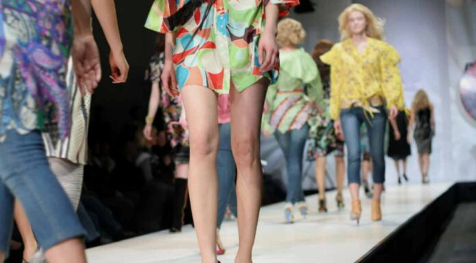 Tutti gli accessori di tendenza del 2026, queste cose non possono mancare nel tuo armadio: lo dicono i fashion addicted sfilata moda