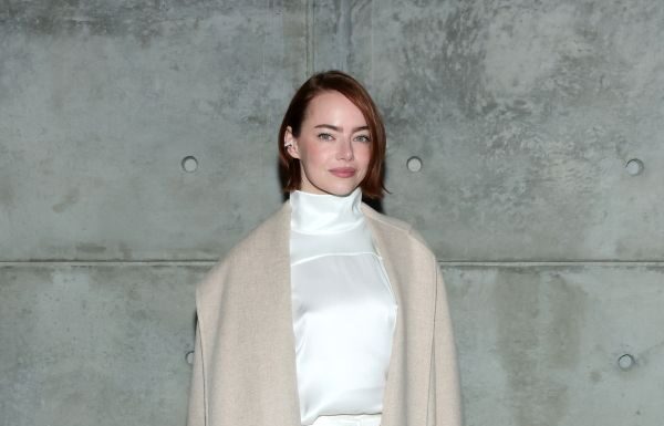 Nicolas Ghesquière and Sara Moonves host intimate Awards Season Dinner Nicolas Ghesquière and Sara Moonves host intimate Awards Season Dinner. Fashionpress.it